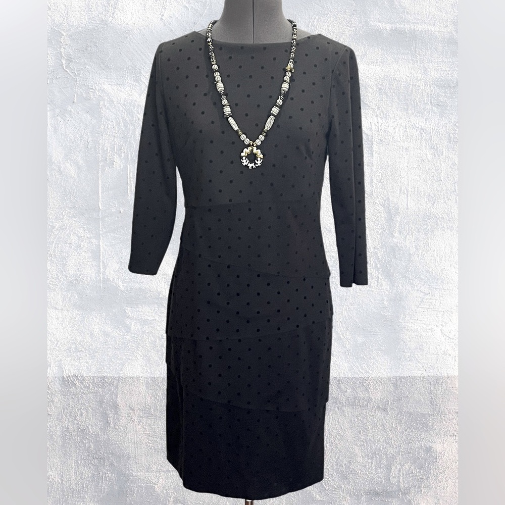 Tahari Arthur S. Levine Black Dress Size 2 - Picture 1 of 11